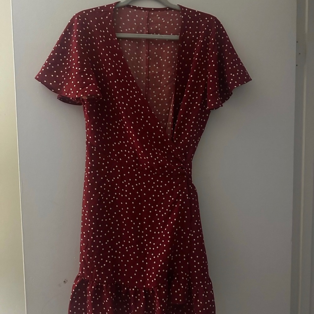 RED POLKA DOT WRAP DRESS SIZE SMALL **USED GOOD CONDITION